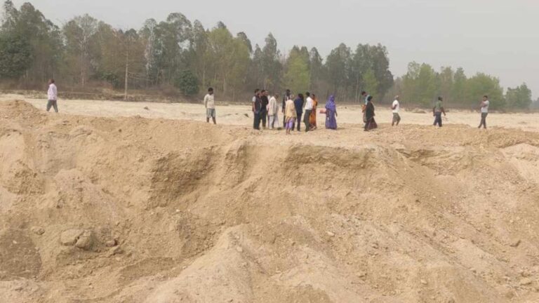 नदी उत्खननमा ठेकेदारमाथि कारबाही नहुँदा उठेका प्रश्न: भ्रष्टाचार, नगद अर्थतन्त्र र समाधानको आवश्यकता